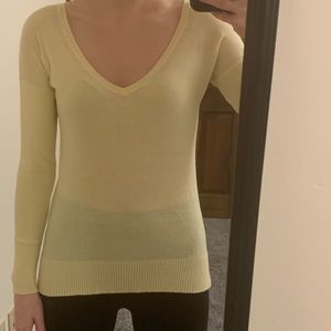Victoria’s Secret 100% cotton- light weight pale yellow sweater- XS
